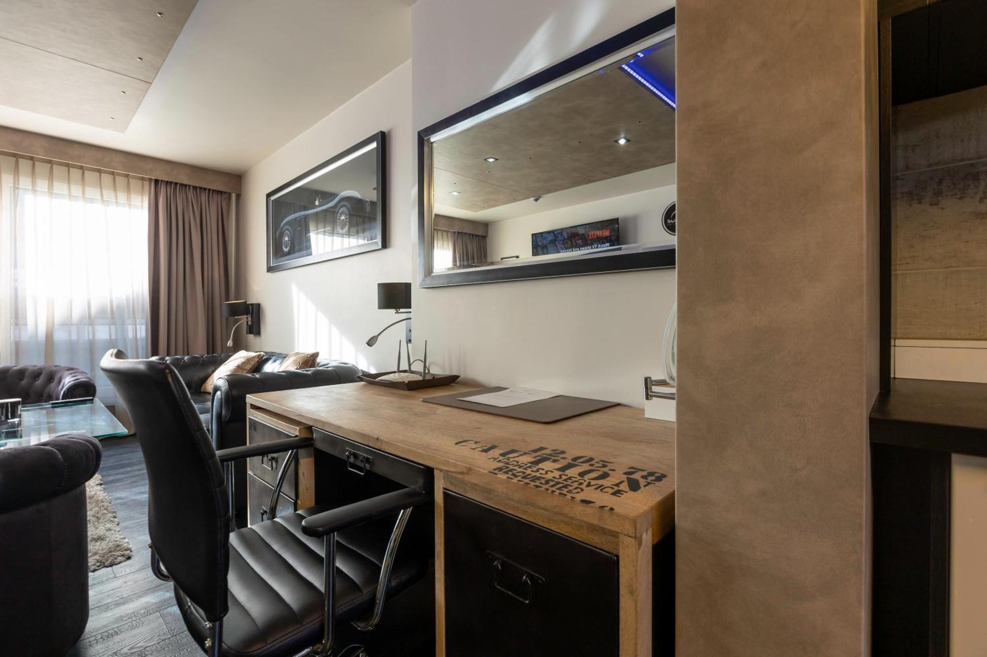 Suite 40 Jacuzzi & Sauna By Malmedreams มัลเมอดี ภายนอก รูปภาพ