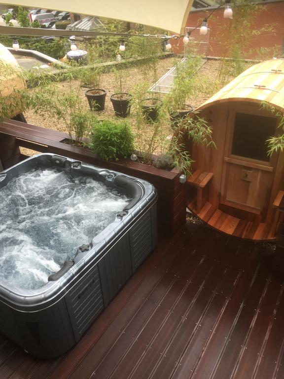 Suite 40 Jacuzzi & Sauna By Malmedreams มัลเมอดี ภายนอก รูปภาพ