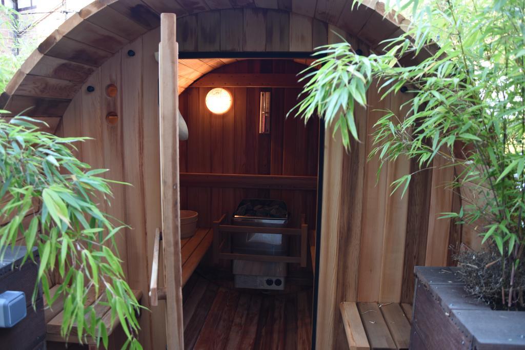 Suite 40 Jacuzzi & Sauna By Malmedreams มัลเมอดี ภายนอก รูปภาพ